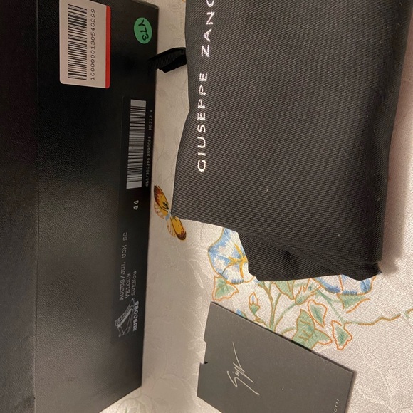 NEW Giuseppe Zanotti Suede Sand Tan Mid Top Sneaker - Picture 8 of 12